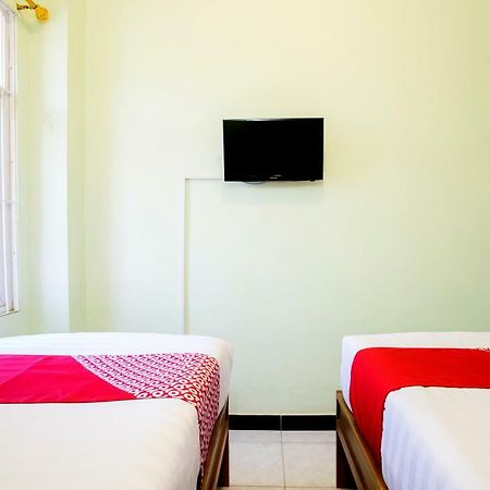 Oyo 1419 Rhona Guest House Syariah Yogyakarta Luaran gambar