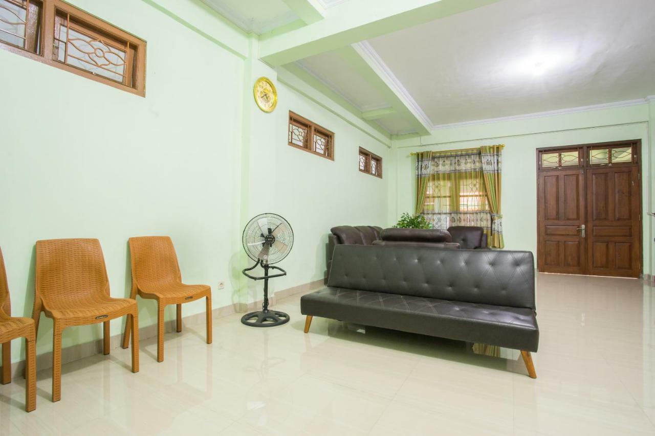 Oyo 1419 Rhona Guest House Syariah Yogyakarta Luaran gambar