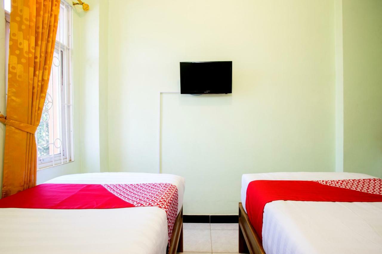 Oyo 1419 Rhona Guest House Syariah Yogyakarta Luaran gambar