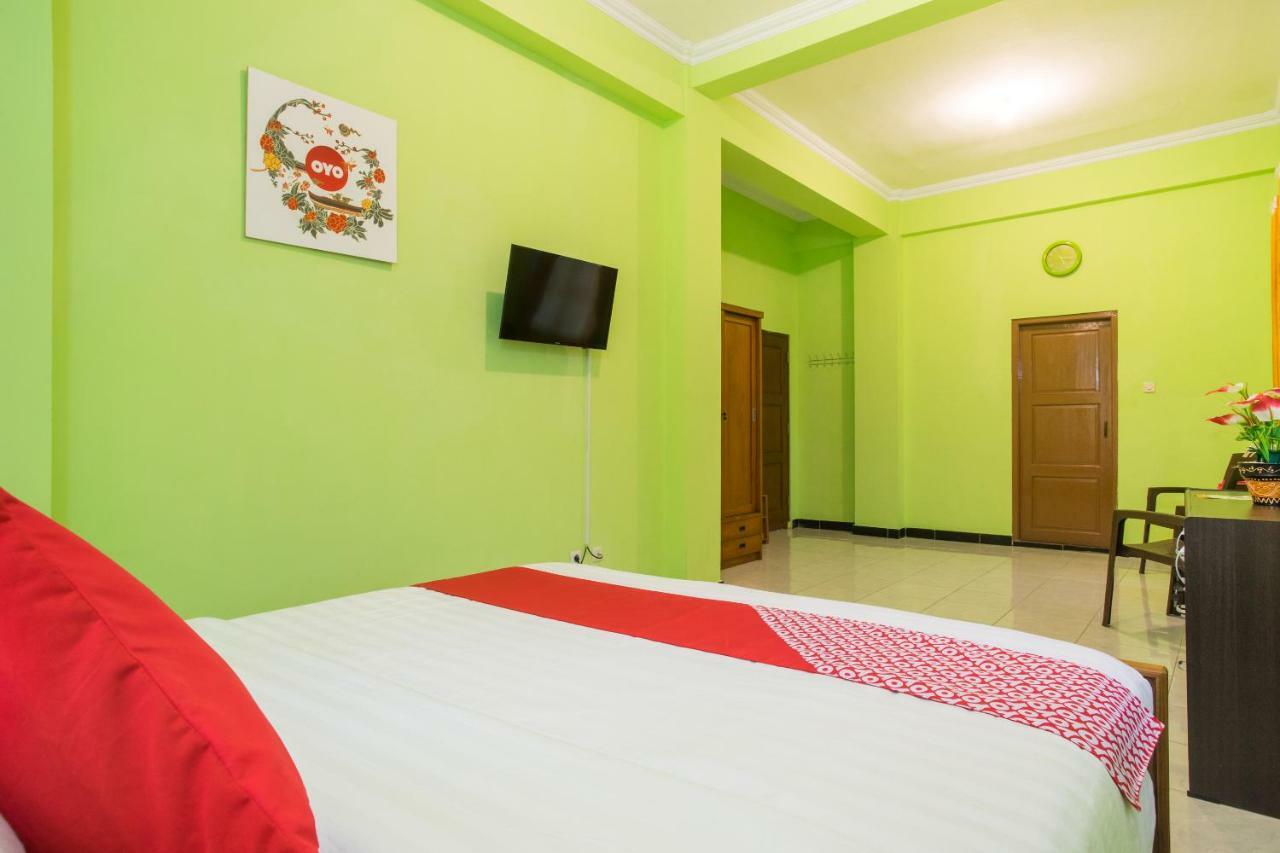 Oyo 1419 Rhona Guest House Syariah Yogyakarta Luaran gambar